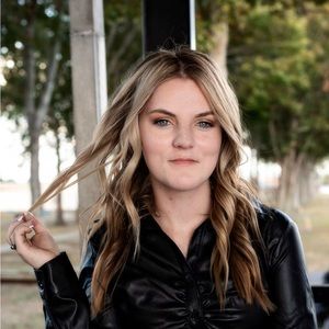 Meet your Posher, Madeline